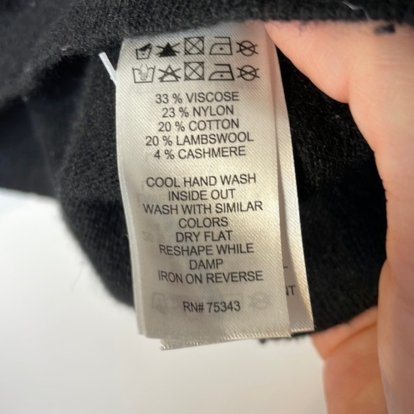 Clements Ribeiro Pop studded Peace wool cashmere blend sweater - Picture 6 of 7